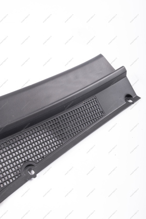 Решетка накладки рамы ветрового окна правая (жабо) LADA XRAY АвтоВАЗ