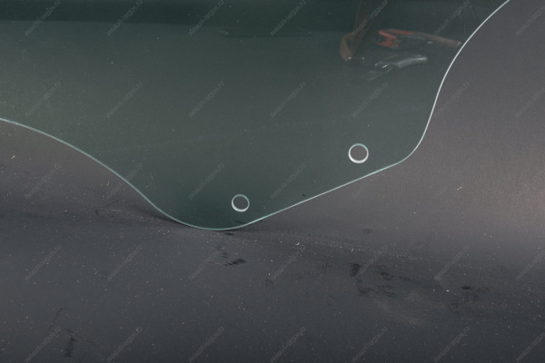 Стекло задней двери LADA Largus/Лада Ларгус правое 8200396076 Tinted (тонирован.) AGC Lada