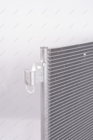 Радиатор кондиционера LADA Vesta NG Renault