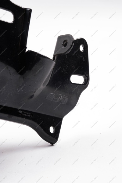 Кронштейн крепления актуатора Lada Vesta КПП 2182 (верх) Lada