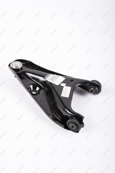 Рычаг передней подвески правый в сборе (с боковой проточкой) Lada XRAY/Largus Renault