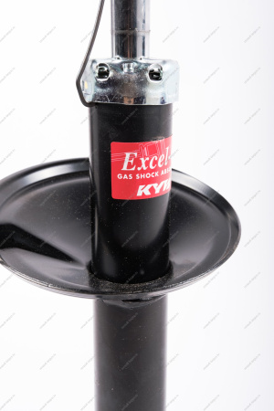 Амортизатор газовый LADA Largus передний подвески для универсала KYB 1шт