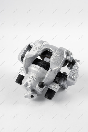 Суппорт передний правый в сборе Renault Logan II, Sandero II (суппорт 410016069R +2шт тормозн.колодки 410602581R) Renault