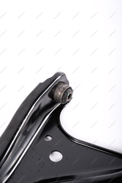 Рычаг Lada XRAY/Largus передней подвески левый в сборе (с боковой проточкой) Lada