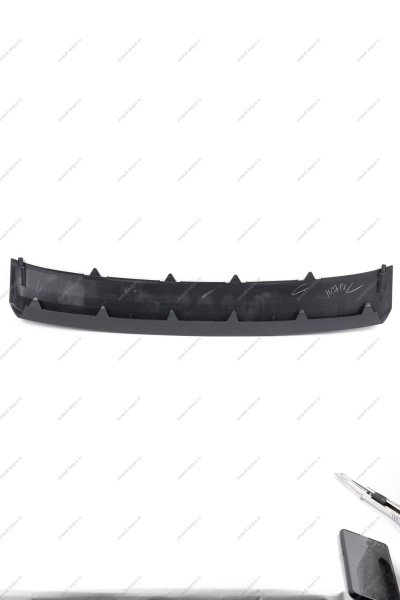 Накладка переднего бампера нижняя LADA Vesta FL Lada