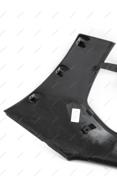 Накладка переднего бампера правая без отвер. под датчик слепой зоны (под покраску) LADA Vesta SW Cross FL Lada