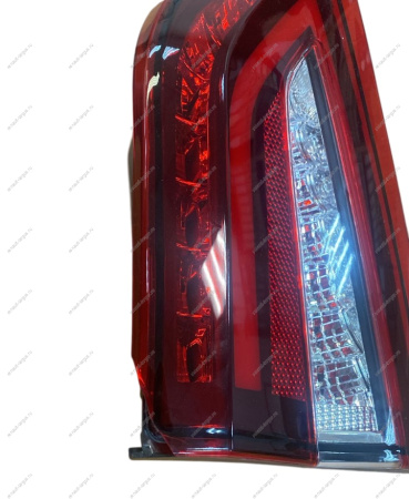 Уценка Фонарь задний внутренний правый светодиодный отколота угол пластика LADA Vesta FL внтутренний скол Россия