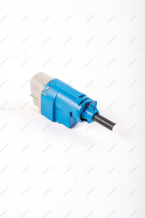 Выключатель педали сцепления (концевик) (датчик) Lada Largus Lada