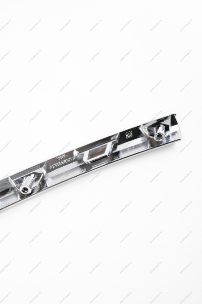 Молдинг переднего бампера верхний правый (хром) LADA Largus (FL) NEW Россия