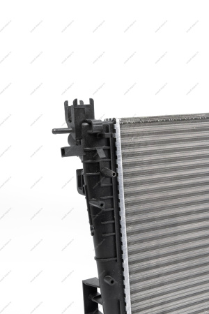 Радиатор LADA XRAY/Vesta/RENAULT Logan 2014- охлаждения Renault