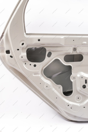 Дверь задняя левая Lada Vesta SW Cross (универсал) (катафорезный грунт) Lada