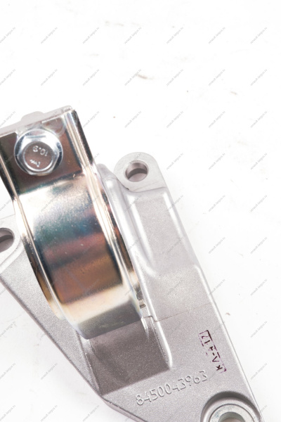 Кронштейн промежуточной опоры правого привода КПП CVT (с дв. P4P) Lada Vesta NG Lada