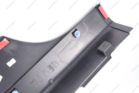 Облицовка заднего крыла левая (с клипсами и лентой) LARGUS Cross Lada