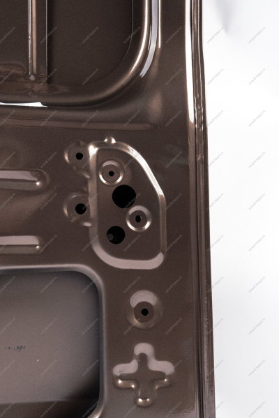 Дверь LADA Largus задка правая (глухая) крашеная 250 Брюн GAMMA