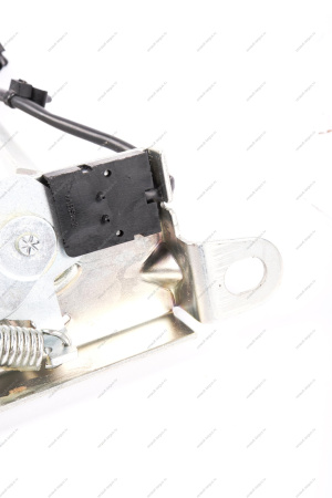 Замок капота с выключателем сигнализации открытого положения LADA Vesta/Веста АвтоВАЗ