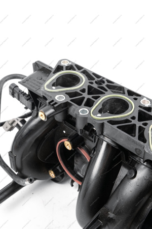 Коллектор впускной Рено Логан 1,6 8кл. K7M-812 с датчиком абсолют. давления 223650035R и темп. 7700101451 Renault