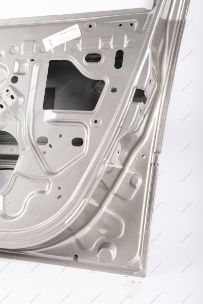 Дверь передняя правая LADA Largus/Лада Ларгус крашеная (с отв. под молдинг) 242 Серый базальт (Серо-бежевый) Lada