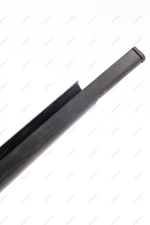 Уплотнитель LADA Vesta/Веста опускного стекла передней двери правый наружний 8450007720 Lada