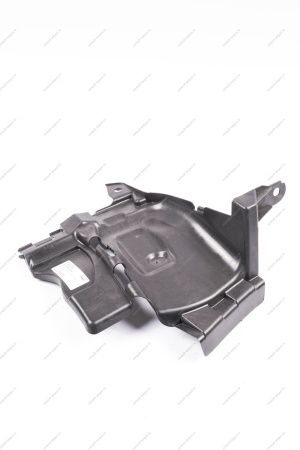 Щиток боковой переднего правого колеса LADA XRAY Renault