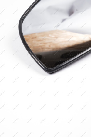 Зеркальный элемент Lada Largus FL/Vesta с обогревом левый Lada