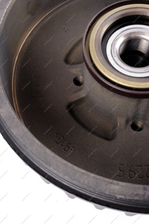 Барабан LADA Largus/Лада Ларгус тормозной с АБС с подшипником SNR в сборе Lada