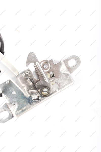 Замок капота с выключателем сигнализации открытого положения LADA Vesta/Веста АвтоВАЗ