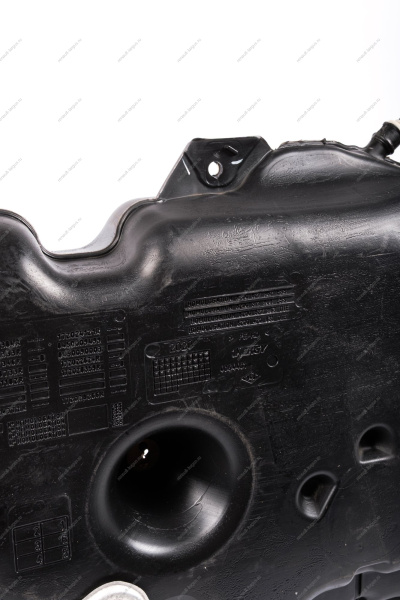 Бак топливный инжекторный пластик без ЭБН LADA Largus (р3м,р4м) ( без упаковки) Lada