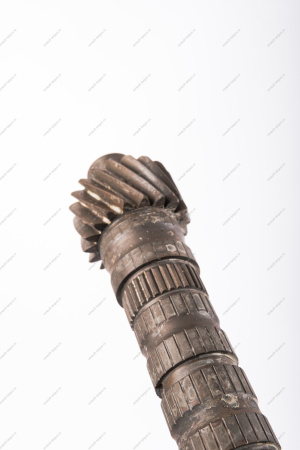 Вал вторичный КПП 18 зуб. LADA Vesta Lada