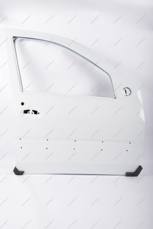 Дверь передняя правая LADA Largus/Лада Ларгус крашеная (с отв. под молдинг) 221 Ледниковый (Белый) Gamma