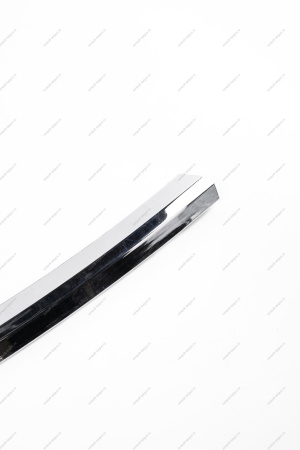 Молдинг переднего бампера верхний правый (хром) LADA Largus (FL) NEW Россия