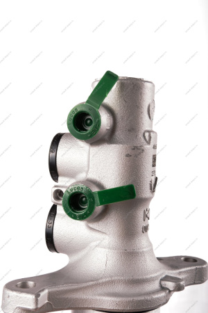 Главный тормозной цилиндр LADA Vesta Lada