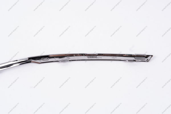 Молдинг решетки радиатора передний нижний левый (хром) Lada Vesta NG Lada