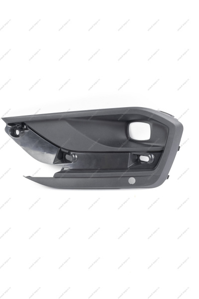 Облицовка ПТФ левая под парктроник LADA Vesta FL Lada