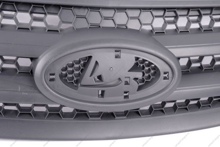 Решетка переднего бампера верхняя нов/ обр. Largus Cross Lada