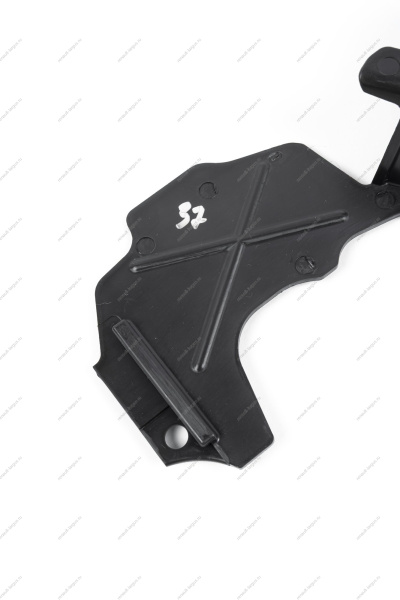 Щиток радиатора дополнительный правый LADA Vesta FL Lada