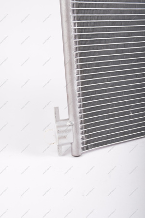 Радиатор кондиционера Lada Largus (FL) Renault