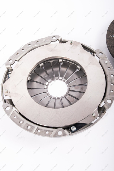 Сцепление в сборе LADA XRAY КПП-JH3 дв H4M без подшипника ( в упаковке LECAR) (Автоприбор) Lada