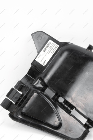 Щиток передней левой арки колеса боковой LADA Largus Renault