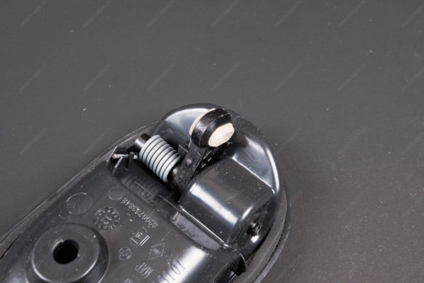 Ручка внутренняя левая LADA Largus/Лада Ларгус люкс универсал Renault