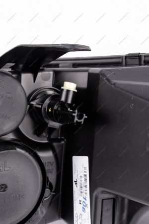 Фара правая (лампа H7) LADA Largus (FL) NEW Lada