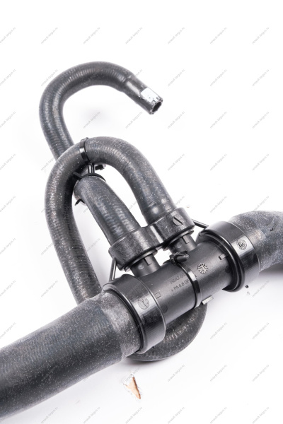 Шланг отводящий радиатора двигателя (H4M) Lada Vesta Lada