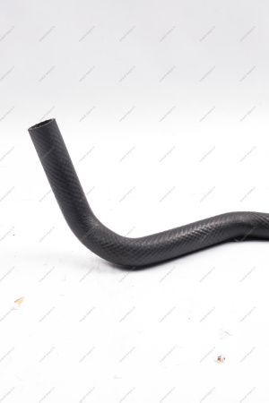 Шланг LADA Largus подводящий радиатора 8 кл.(от радиатора к термостату)(верхний) двигат 11189 (L=918/тФвн31,3) (БРТ) Lada