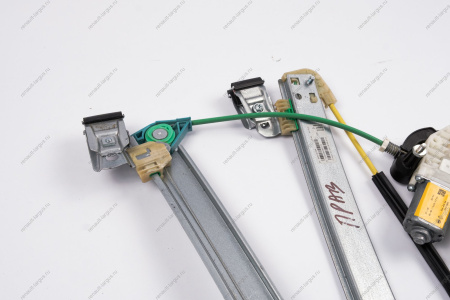 Электростеклоподъемник LADA Vesta NG передней двери правый 6 контактов (без упаковки) (BROSE) Lada