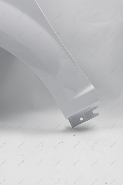 Крыло LADA Largus (FL) крашеное переднее левое в цвет 221 Ледниковый (Белый) Lada