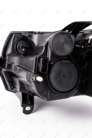 Фара правая LADA Largus (FL) NEW лампа H7 ORIGINAL Lada