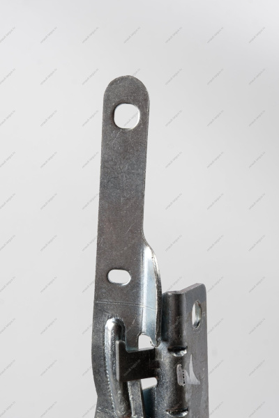 Петля капота правая LADA Largus/RENAULT Logan 04-13 Россия