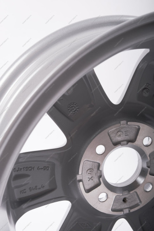 Диск колесный R-15 литой LADA Largus без колпаков КС548 Бран (50ET 100x4 60.1) 1 шт. Lada