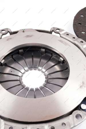 Сцепление в сборе LADA XRAY/Renault Logan / Sandero / Fluence / Duster / Arkana / Kaptur КПП-JH3 дв H4M без подшипника (Автоприбор) ( в упаковке LECAR) Lada