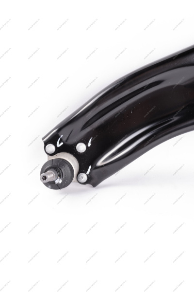 Рычаг LADA Vesta/Веста нижний левый с шаровой опорой и шарнирами в сборе (без гайки) Lada