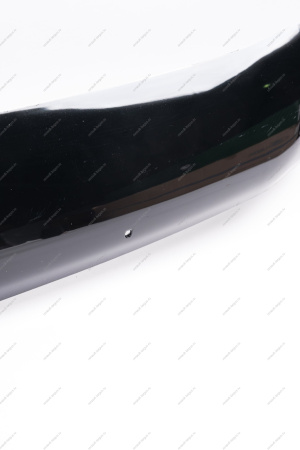 Спойлер на капот Voron Glass LADA Largus